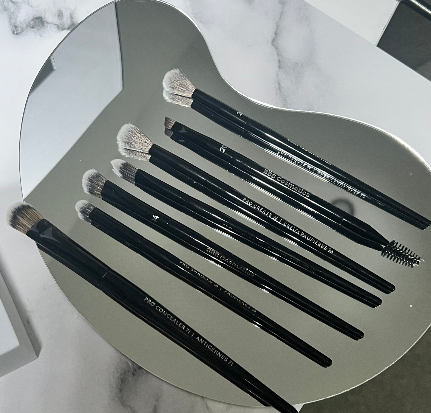 Makeup Brush Set - & Travel Brush Holder