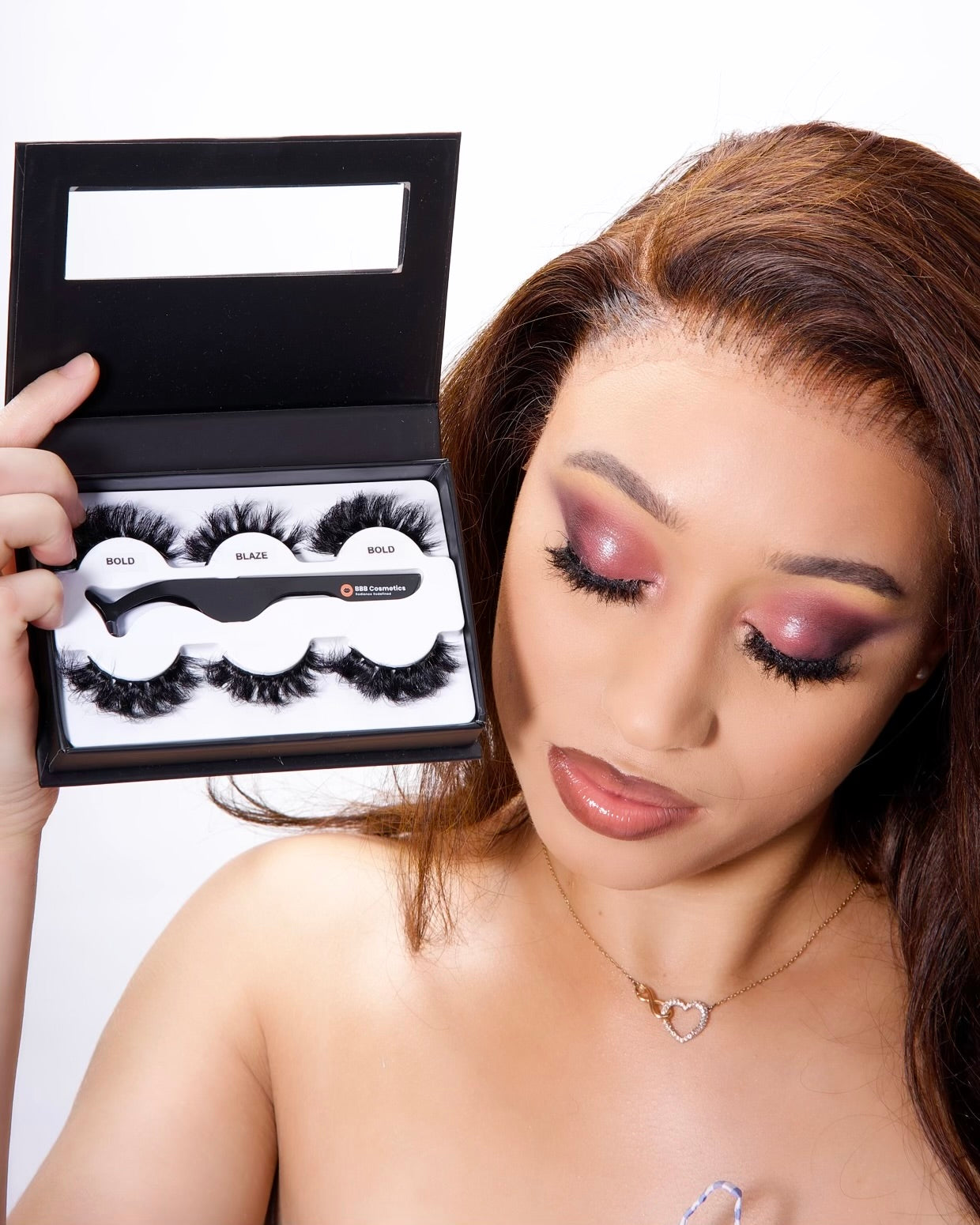Lash Box